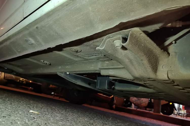 Used Dongfeng NAMMI BOX 2022 Chasing Wind Edition 351 km Advanced Model Chassis Rear Left