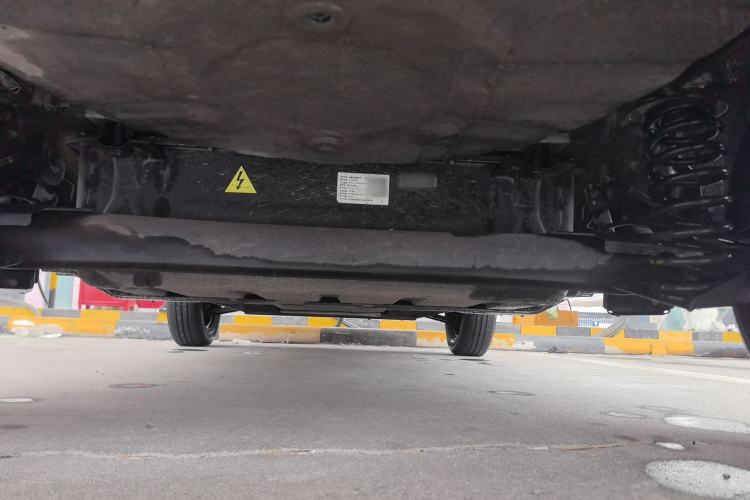 Used Dongfeng NAMMI BOX 2022 Revised Light Wind Edition 201 km Standard Version Chassis Rear