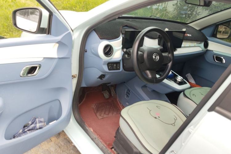 Used Dongfeng NAMMI BOX 2022 Chasing Wind Edition 331 km Standard Model Driver Seat