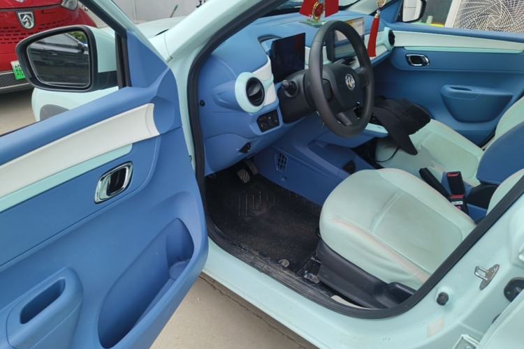 Used Dongfeng NAMMI BOX 2022 Revised Light Wind Edition 201 km Standard Version Driver Seat