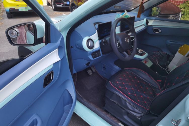 Used Dongfeng NAMMI BOX 2022 Chasing Wind Edition 351 km Advanced Model Driver Seat