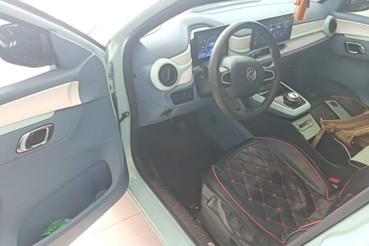 Used Dongfeng NAMMI BOX 2022 Chasing Wind Edition 351 km Advanced Model Driver Seat