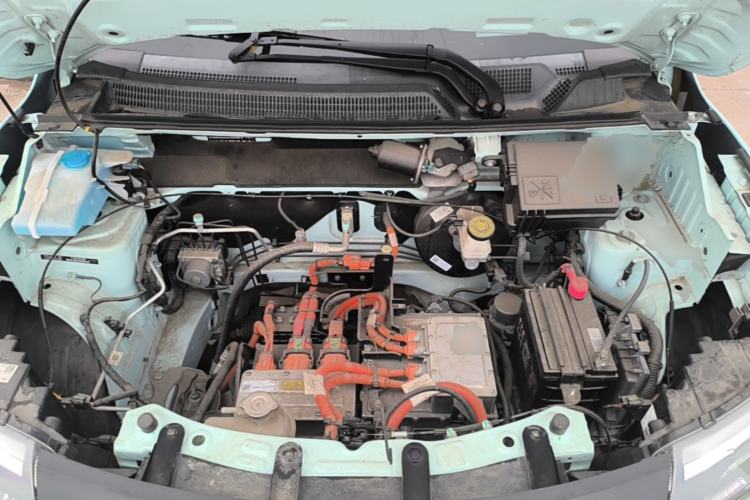 Used Dongfeng NAMMI BOX 2022 Chasing Wind Edition 331KM Advanced Model Engine Bay