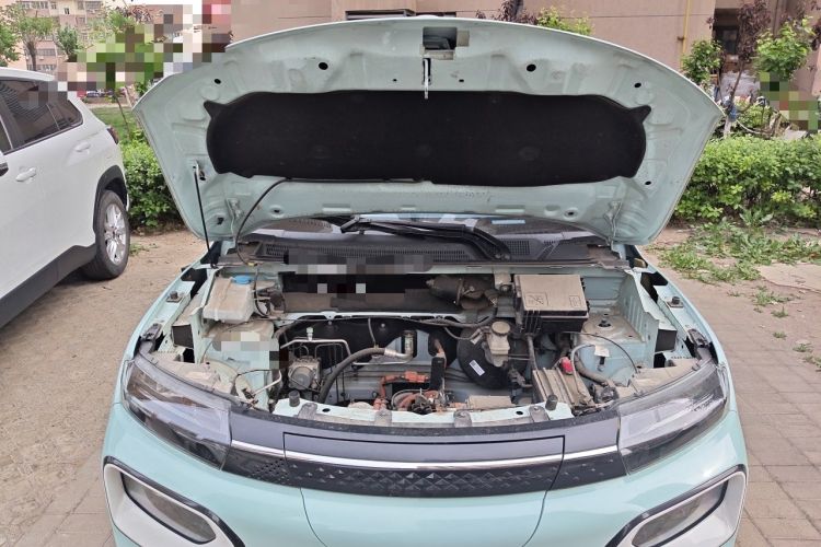 Used Dongfeng NAMMI BOX 2022 Chasing Wind Edition 331 km Standard Model Engine Bay