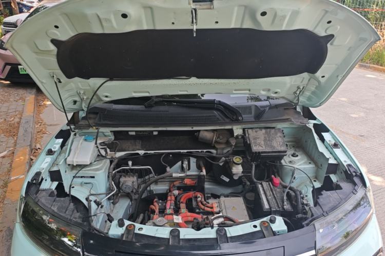 Used Dongfeng NAMMI BOX 2022 Chasing Wind Edition 331 km Standard Model Engine Bay