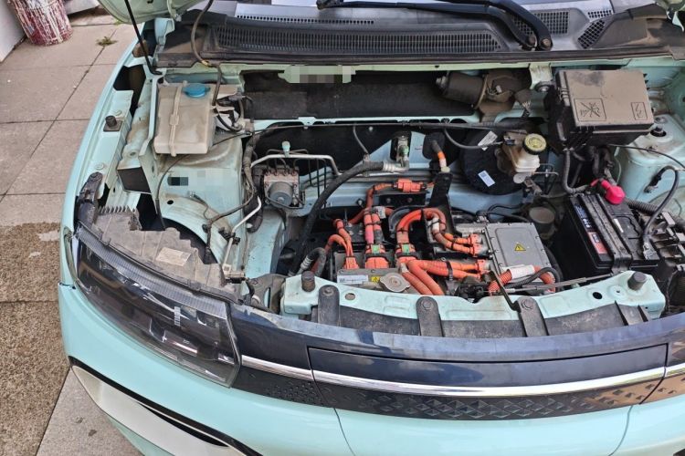 Used Dongfeng NAMMI BOX 2022 Chasing Wind Edition 331KM Advanced Model Engine Bay Right