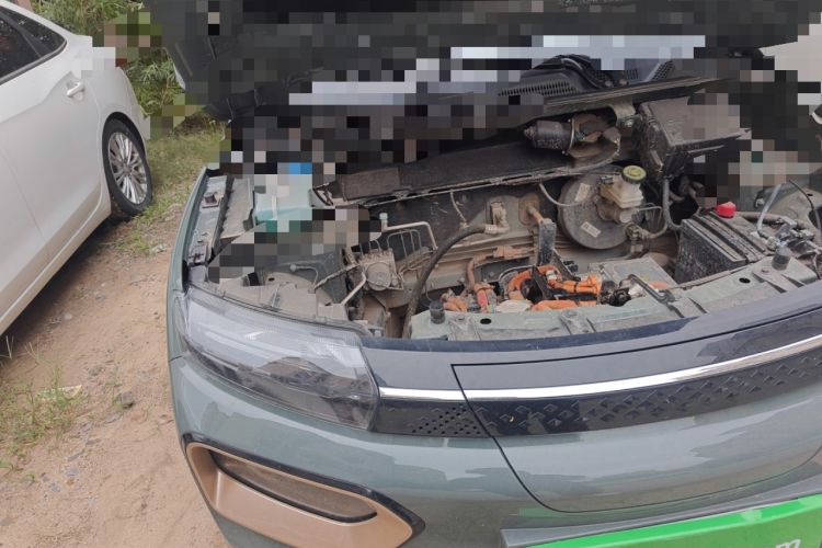 Used Dongfeng NAMMI BOX 2022 Champion Edition Light Wind Version 201KM Standard Model Engine Bay Right