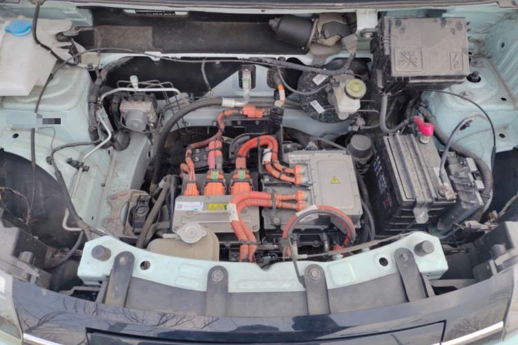 Used Dongfeng NAMMI BOX 2022 Chasing Wind Edition 331 km Standard Model Engine Bay