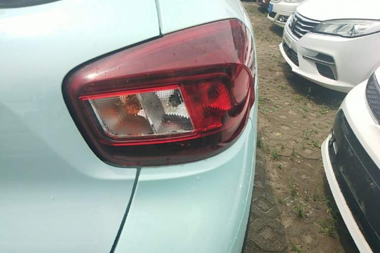 Used Dongfeng NAMMI BOX 2022 Chasing Wind Edition 351 km Advanced Model Exterior 3