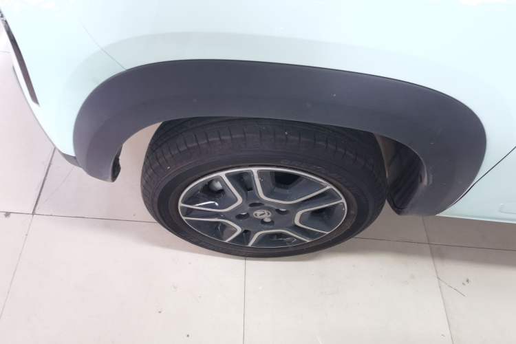 Used Dongfeng NAMMI BOX 2022 Chasing Wind Edition 331 km Standard Model Exterior 5