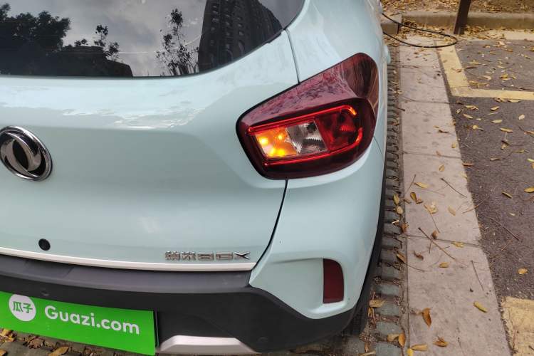 Used Dongfeng NAMMI BOX 2022 Chasing Wind Edition 331 km Standard Model Exterior 6