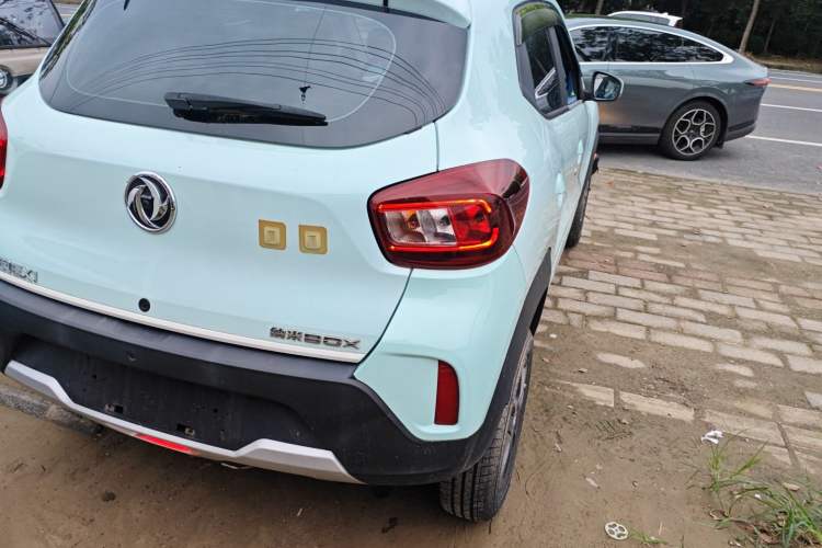 Used Dongfeng NAMMI BOX 2022 Chasing Wind Edition 331KM Advanced Model Exterior 6