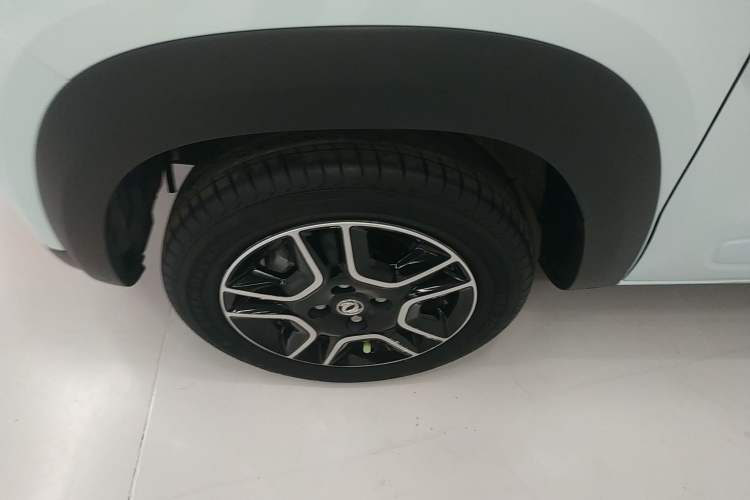 Used Dongfeng NAMMI BOX 2022 Chasing Wind Edition 331 km Standard Model Exterior 7