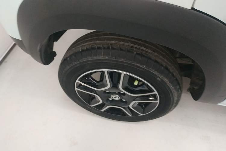 Used Dongfeng NAMMI BOX 2022 Chasing Wind Edition 331 km Standard Model Exterior 8