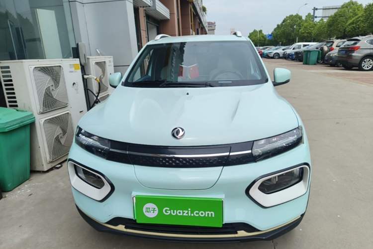 Used Dongfeng NAMMI BOX 2022 Revised Light Wind Edition 201 km Standard Version Front