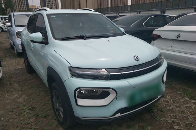 Used Dongfeng NAMMI BOX 2022 Chasing Wind Edition 351 km Advanced Model Front Right 45 Deg