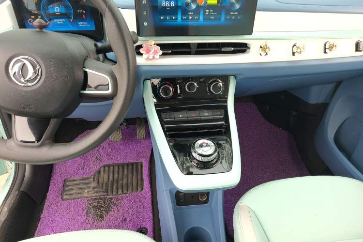 Used Dongfeng NAMMI BOX 2022 Chasing Wind Edition 331KM Advanced Model Gear Lever