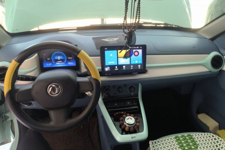 Used Dongfeng NAMMI BOX 2022 Chasing Wind Edition 331 km Standard Model Interior 2