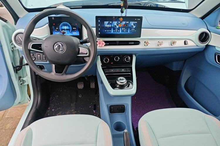 Used Dongfeng NAMMI BOX 2022 Chasing Wind Edition 331KM Advanced Model Interior 2
