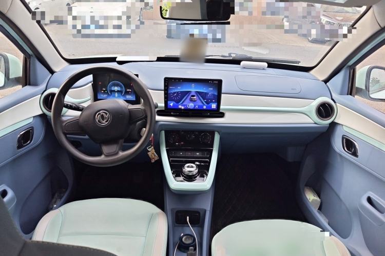 Used Dongfeng NAMMI BOX 2022 Chasing Wind Edition 331 km Standard Model Interior 2