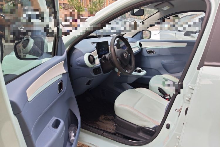 Used Dongfeng NAMMI BOX 2022 Chasing Wind Edition 331 km Standard Model Interior 3