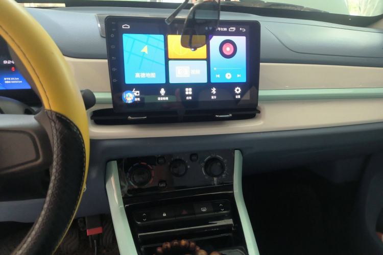 Used Dongfeng NAMMI BOX 2022 Chasing Wind Edition 331 km Standard Model Interior 4