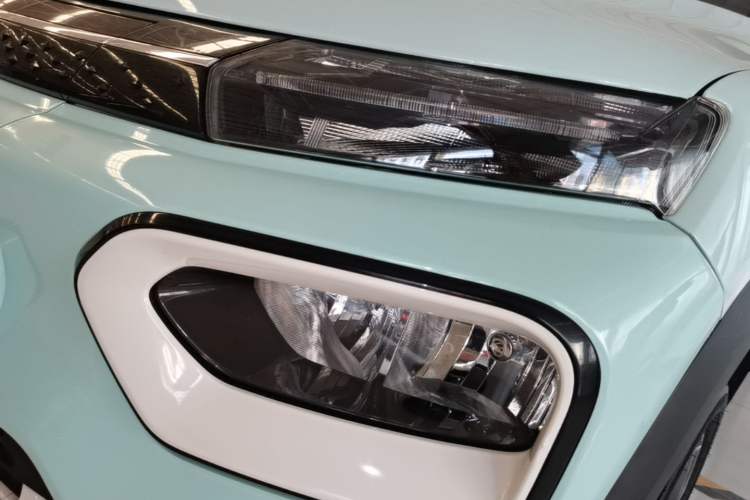 Used Dongfeng NAMMI BOX 2022 Chasing Wind Edition 331KM Advanced Model Left Front Headlight