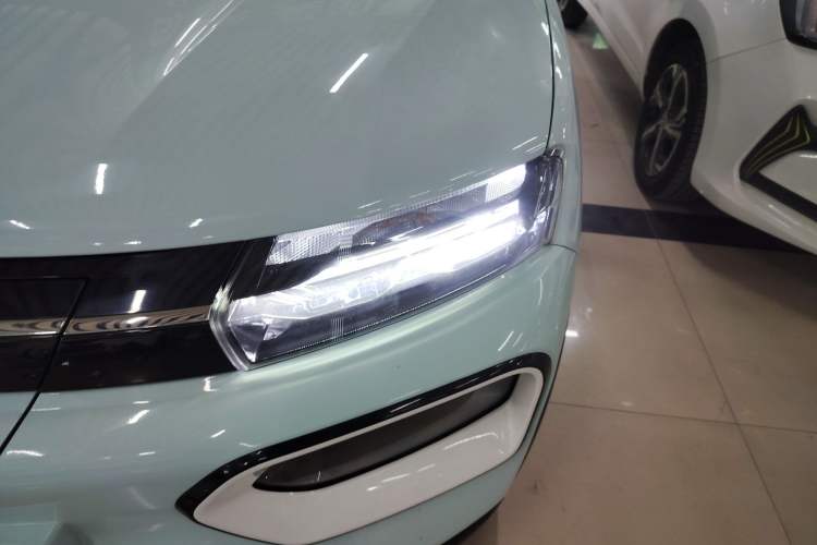 Used Dongfeng NAMMI BOX 2022 Revised Light Wind Edition 201 km Standard Version Left Front Headlight