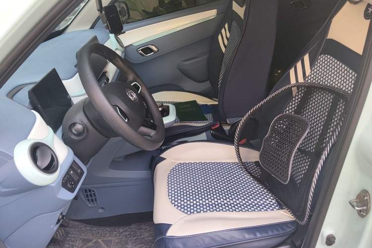Used Dongfeng NAMMI BOX 2022 Chasing Wind Edition 351 km Advanced Model Left Front Seat