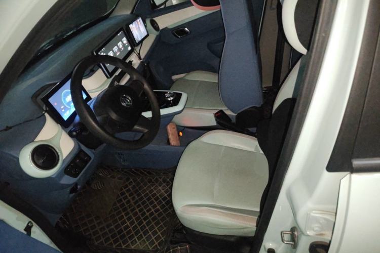 Used Dongfeng NAMMI BOX 2022 Light Wind Edition 201KM Advanced Model Left Front Seat