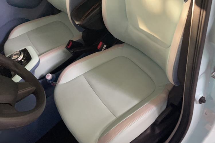 Used Dongfeng NAMMI BOX 2022 Chasing Wind Edition 331 km Standard Model Left Front Seat