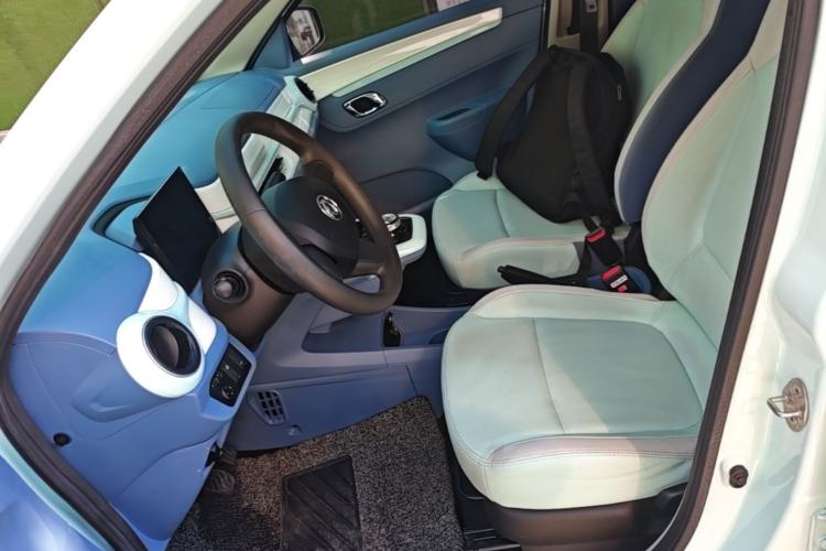 Used Dongfeng NAMMI BOX 2022 Light Wind Edition 201KM Standard Model Left Front Seat