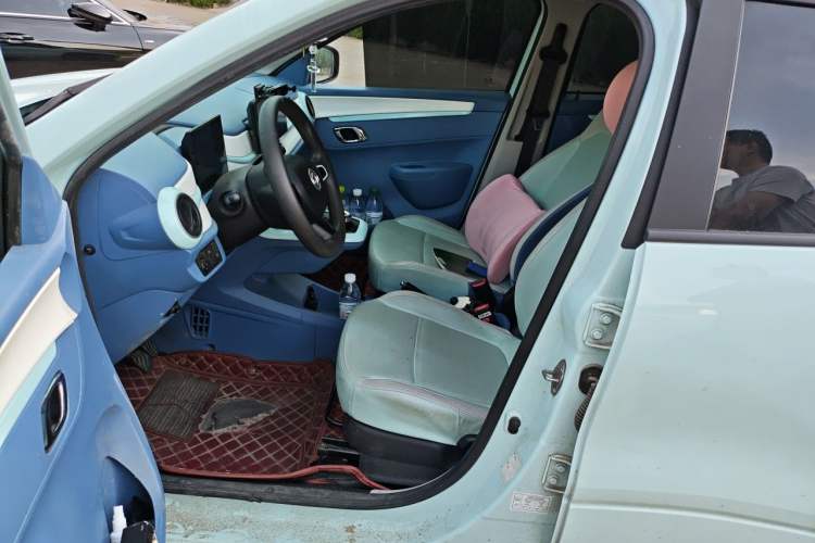 Used Dongfeng NAMMI BOX 2022 Chasing Wind Edition 351 km Advanced Model Left Front Seat