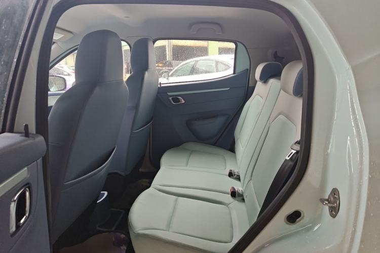 Used Dongfeng NAMMI BOX 2022 Chasing Wind Edition 351 km Advanced Model Left Rear Seat