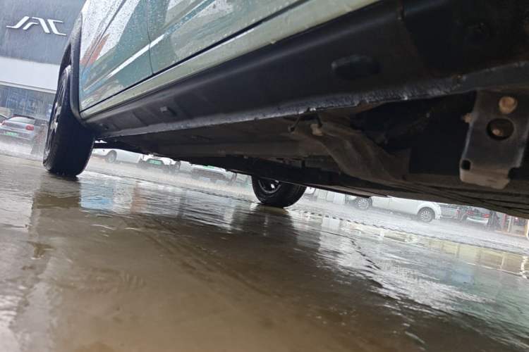 Used Dongfeng NAMMI BOX 2022 Chasing Wind Edition 351 km Advanced Model Left Side Sill