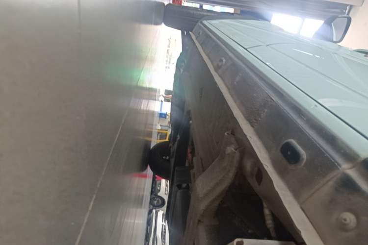 Used Dongfeng NAMMI BOX 2022 Chasing Wind Edition 331 km Standard Model Left Side Sill