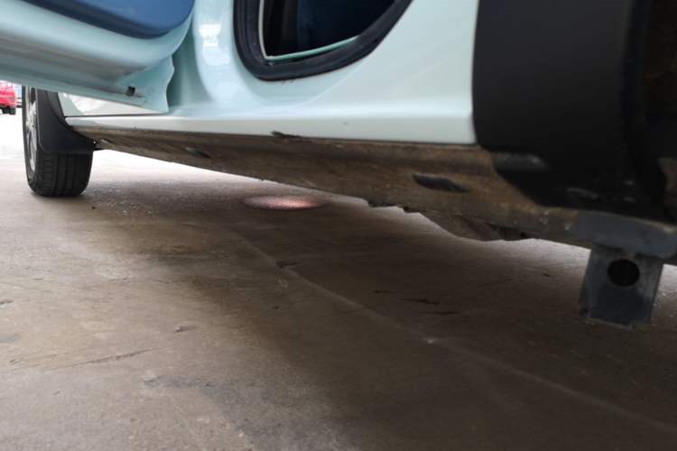 Used Dongfeng NAMMI BOX 2022 Chasing Wind Edition 331KM Advanced Model Left Side Sill