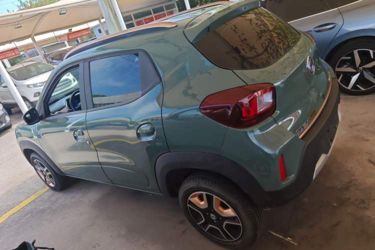 Used Dongfeng NAMMI BOX 2022 Champion Edition Light Wind Version 201KM Standard Model Left Side