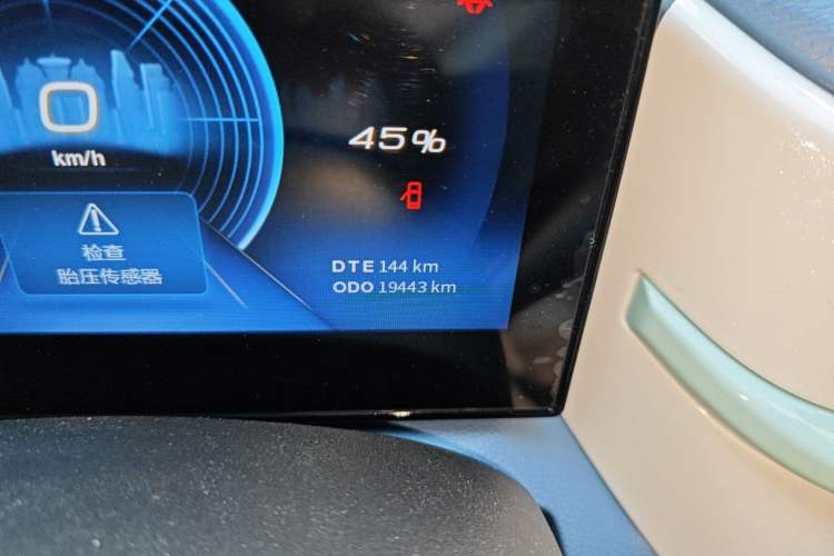 Used Dongfeng NAMMI BOX 2022 Chasing Wind Edition 331KM Advanced Model Odometer Close Up