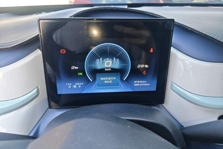 Used Dongfeng NAMMI BOX 2022 Chasing Wind Edition 331KM Advanced Model Odometer Close Up