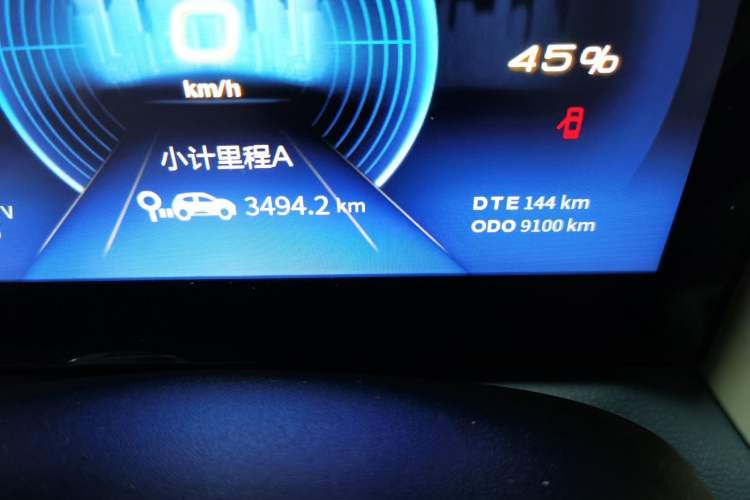 Used Dongfeng NAMMI BOX 2022 Chasing Wind Edition 331 km Standard Model Odometer Close Up