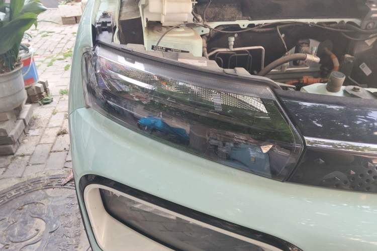 Used Dongfeng NAMMI BOX 2022 Chasing Wind Edition 351 km Advanced Model Right Front Headlight