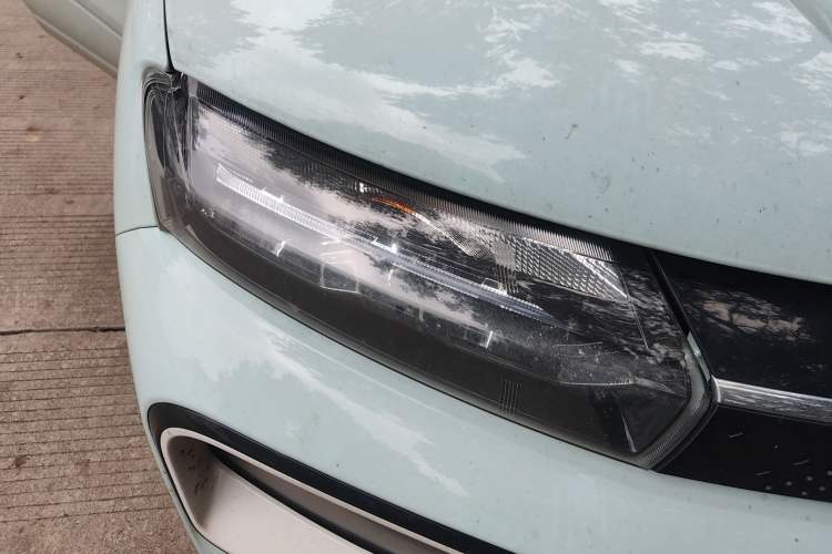 Used Dongfeng NAMMI BOX 2022 Champion Edition Light Wind Version 201KM Standard Model Right Front Headlight