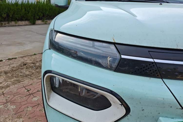 Used Dongfeng NAMMI BOX 2022 Chasing Wind Edition 351 km Advanced Model Right Front Headlight