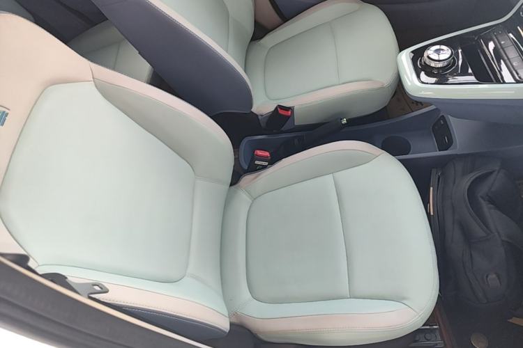 Used Dongfeng NAMMI BOX 2022 Chasing Wind Edition 331KM Advanced Model Right Front Seat