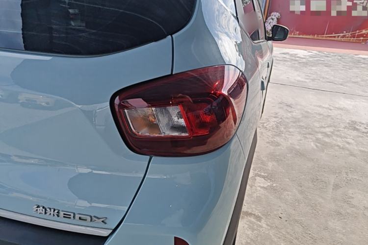 Used Dongfeng NAMMI BOX 2022 Chasing Wind Edition 331 km Standard Model Right Rear Taillight
