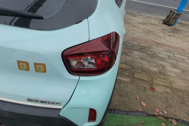 Used Dongfeng NAMMI BOX 2022 Chasing Wind Edition 331KM Advanced Model Right Rear Taillight