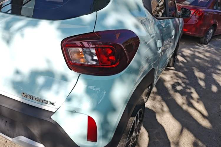 Used Dongfeng NAMMI BOX 2022 Light Wind Edition 201KM Standard Model Right Rear Taillight
