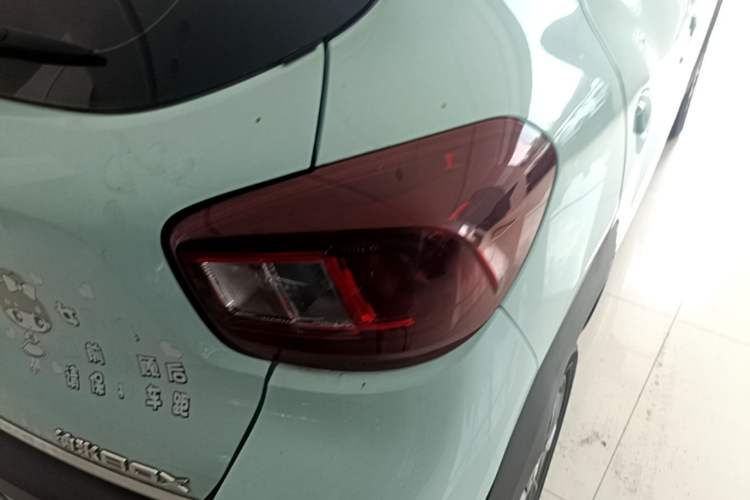 Used Dongfeng NAMMI BOX 2022 Chasing Wind Edition 351 km Advanced Model Right Rear Taillight