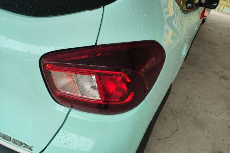 Used Dongfeng NAMMI BOX 2022 Chasing Wind Edition 331 km Standard Model Right Rear Taillight